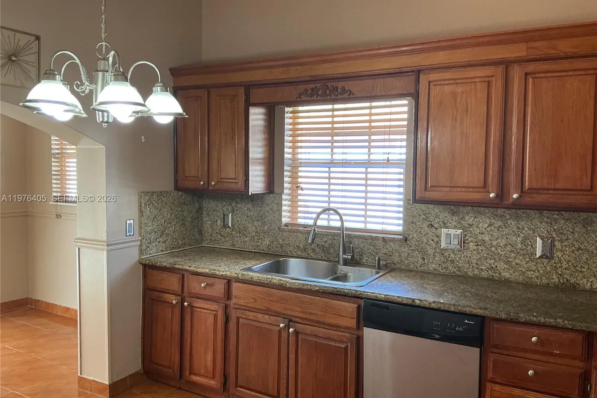 203 N Moccasin Trl N, Jupiter FL 33458