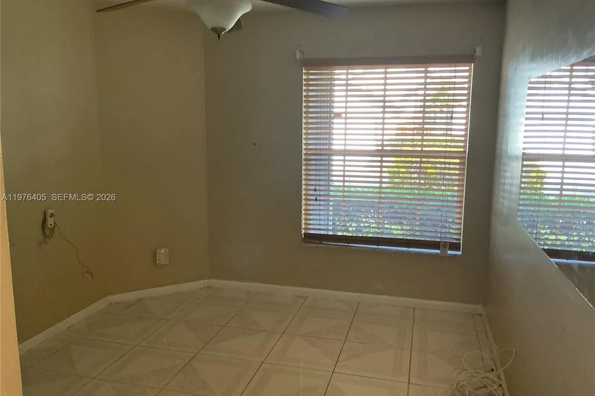 203 N Moccasin Trl N, Jupiter FL 33458