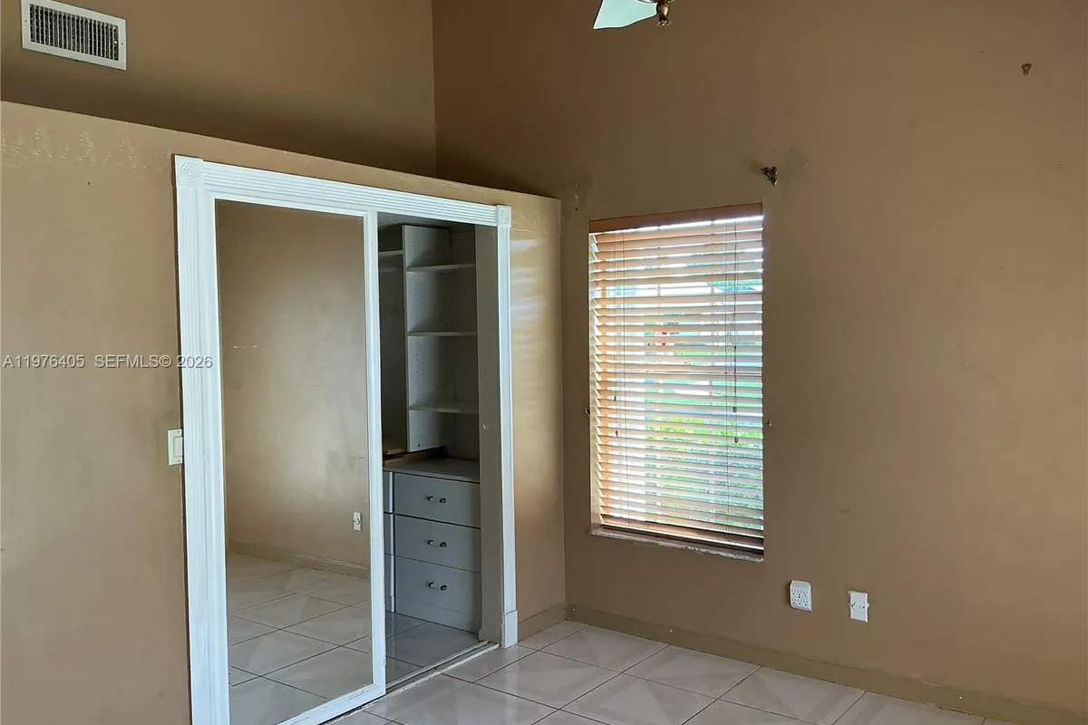 203 N Moccasin Trl N, Jupiter FL 33458