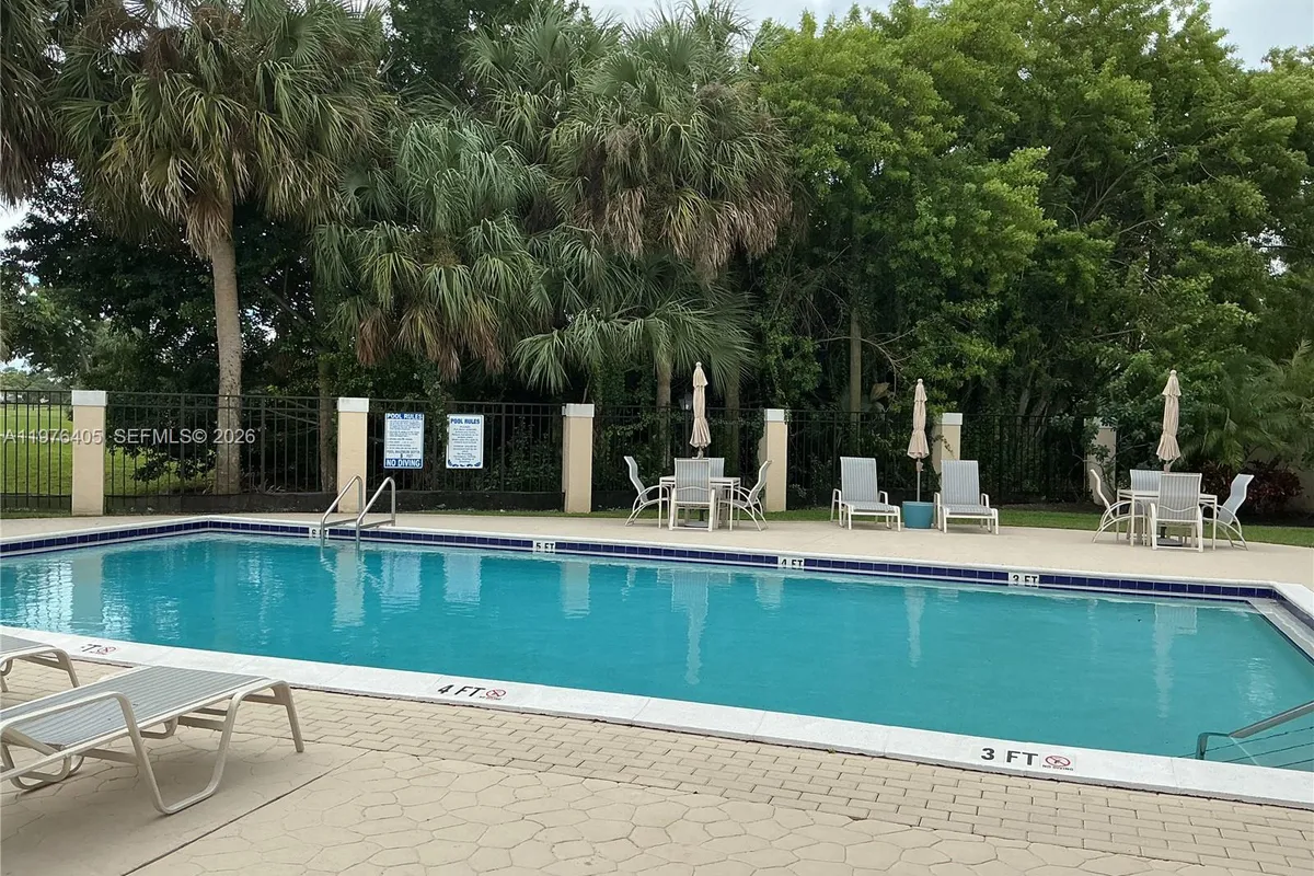 203 N Moccasin Trl N, Jupiter FL 33458