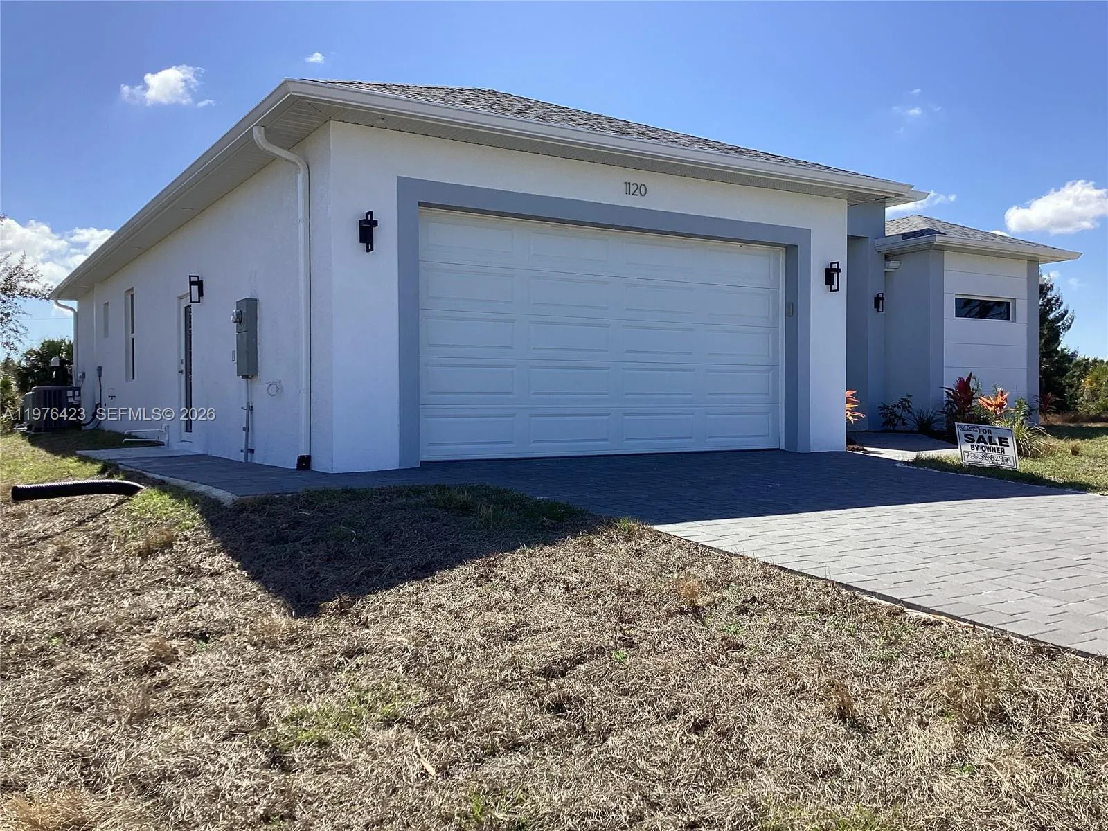 1120 NE 32nd LN, Cape Coral FL 33990