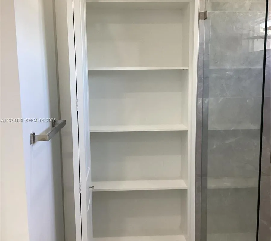 1120 NE 32nd LN, Cape Coral FL 33990