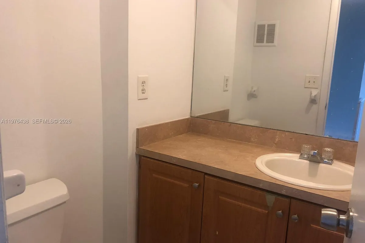 6603 Winfield Blvd, Margate FL 33063