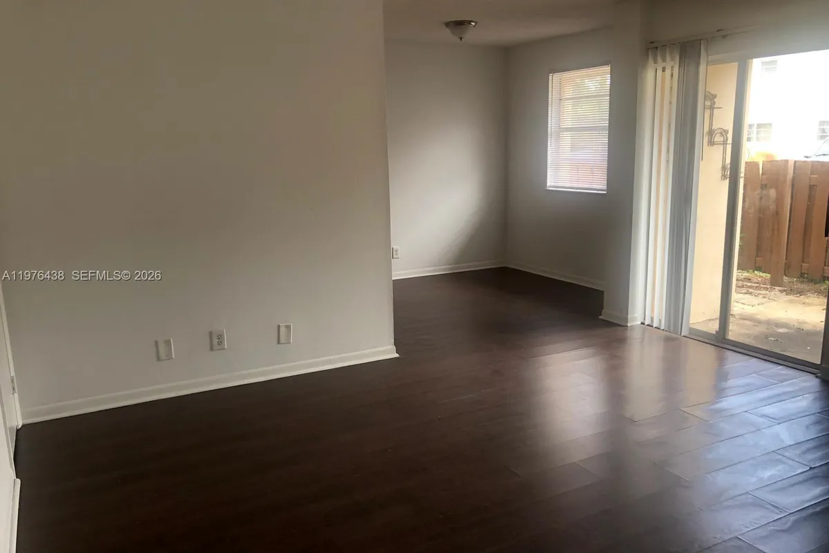 6603 Winfield Blvd, Margate FL 33063