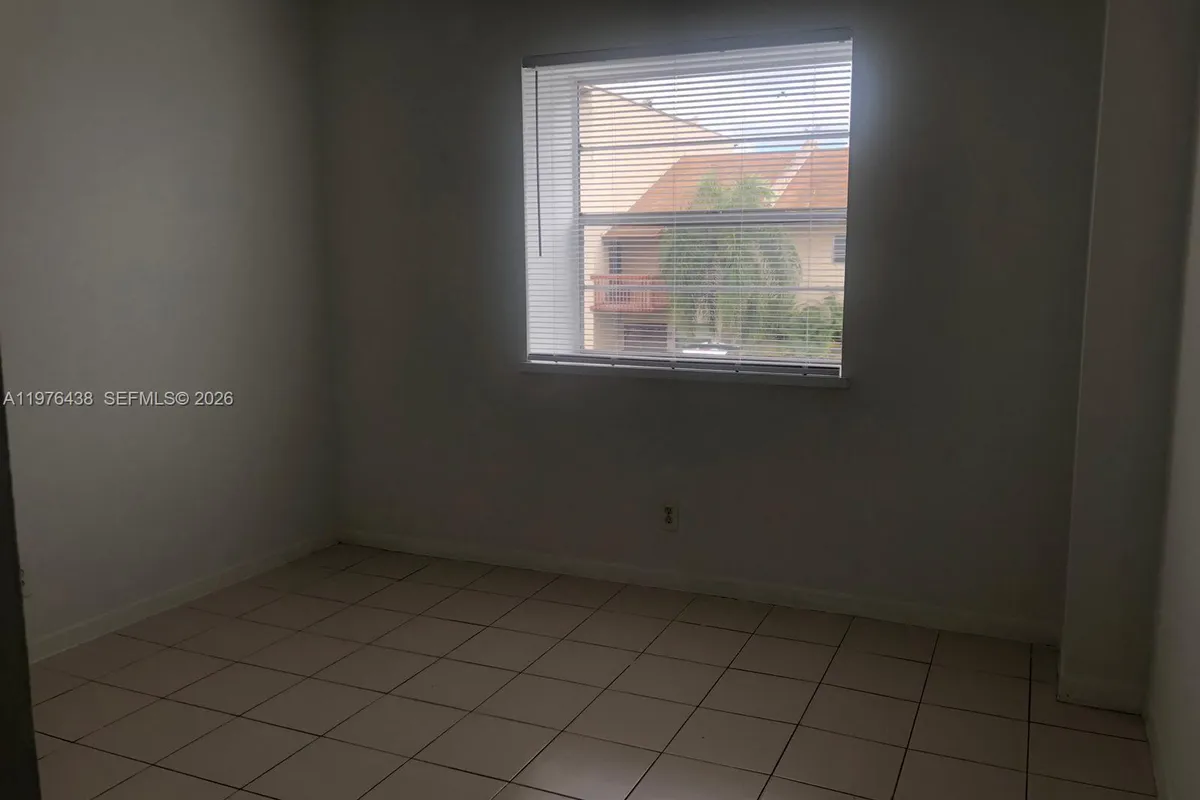 6603 Winfield Blvd, Margate FL 33063