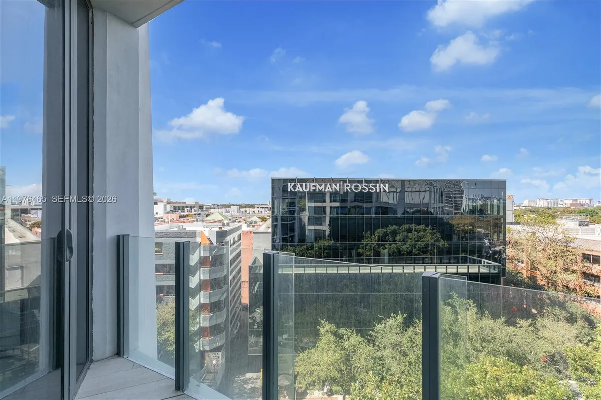 2831 S Bayshore Dr # 808, Miami FL 33133