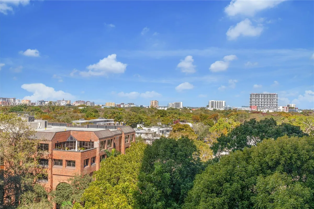 2831 S Bayshore Dr # 808, Miami FL 33133