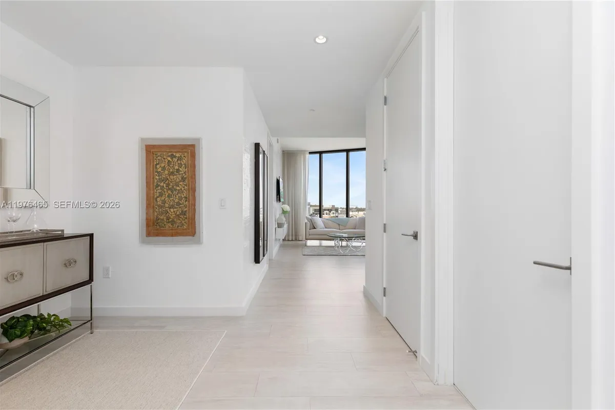 2831 S Bayshore Dr # 808, Miami FL 33133