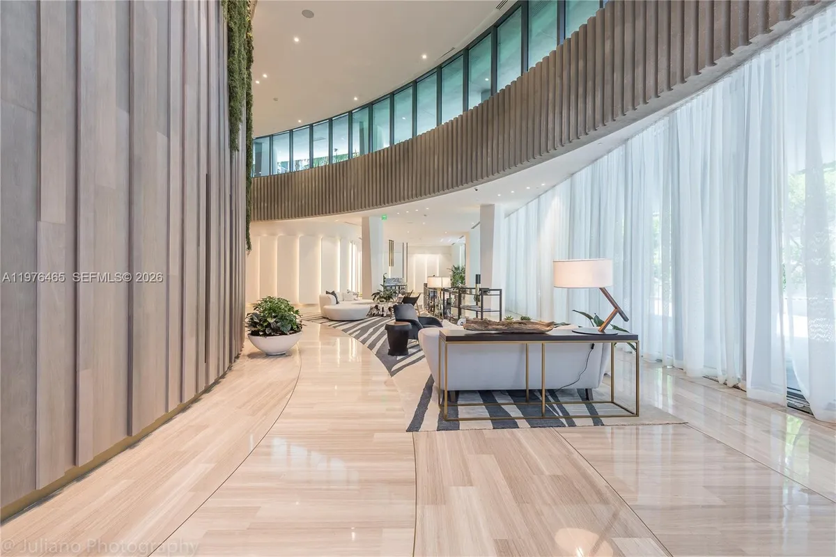 2831 S Bayshore Dr # 808, Miami FL 33133