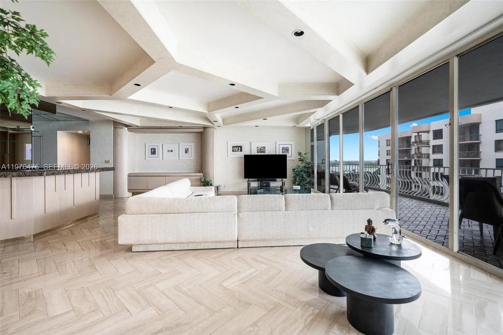 10155 Collins Ave # 1704, Bal Harbour FL 33154