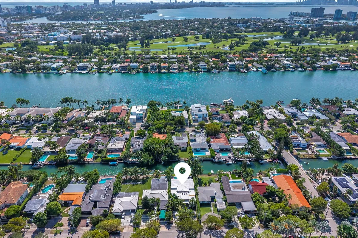 1540 Cleveland Rd, Miami Beach FL 33141