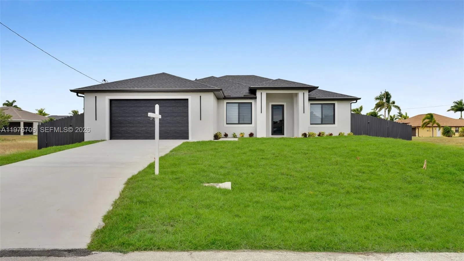 3 bedroom 2 bath for sale at 910 NW 36, Cape Coral FL 33993