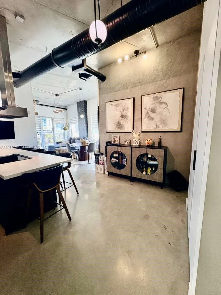 10 SW South River Dr # 603, Miami FL 33130