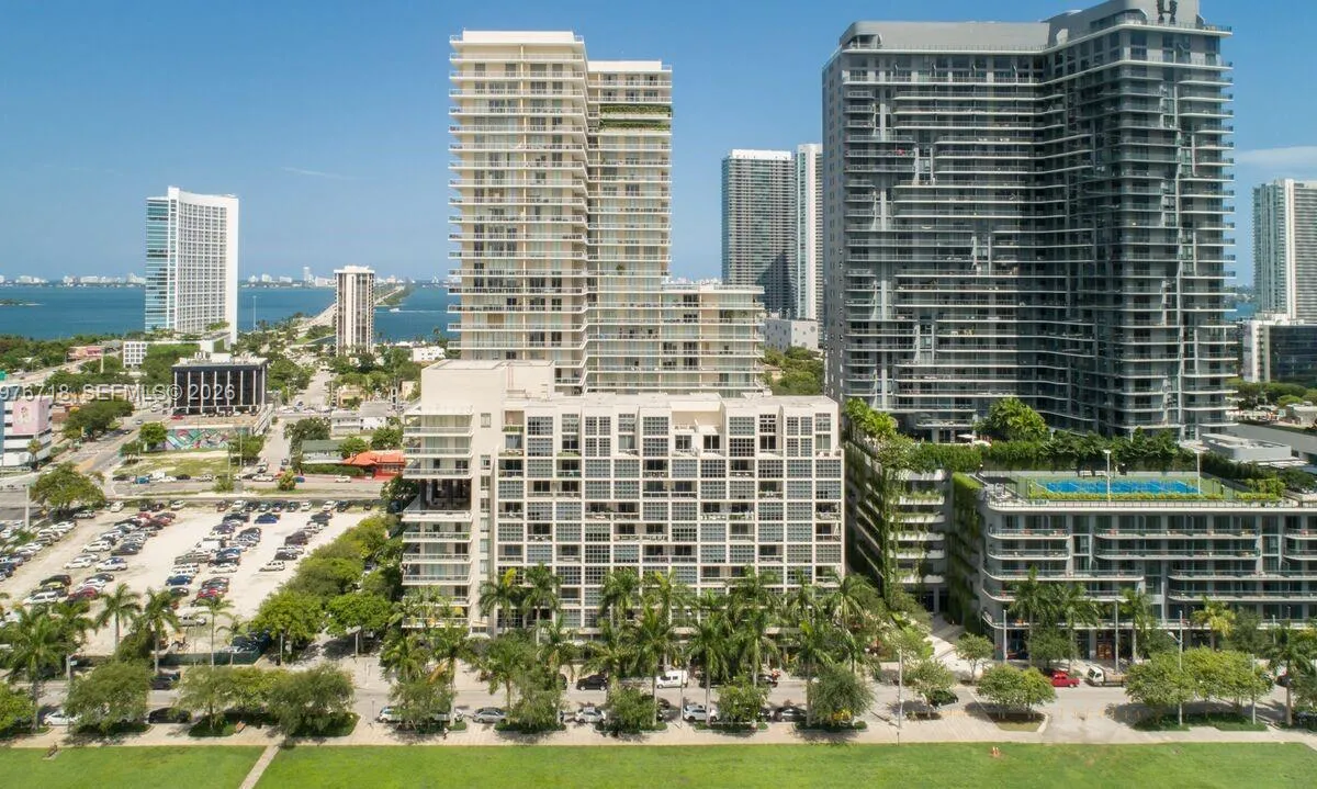 3470 E Coast Ave # H1412, Miami FL 33137