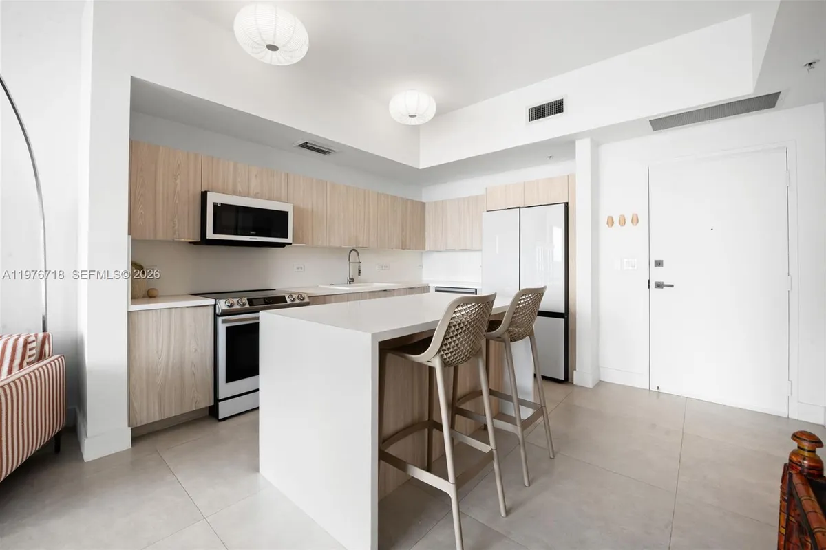 3470 E Coast Ave # H1412, Miami FL 33137