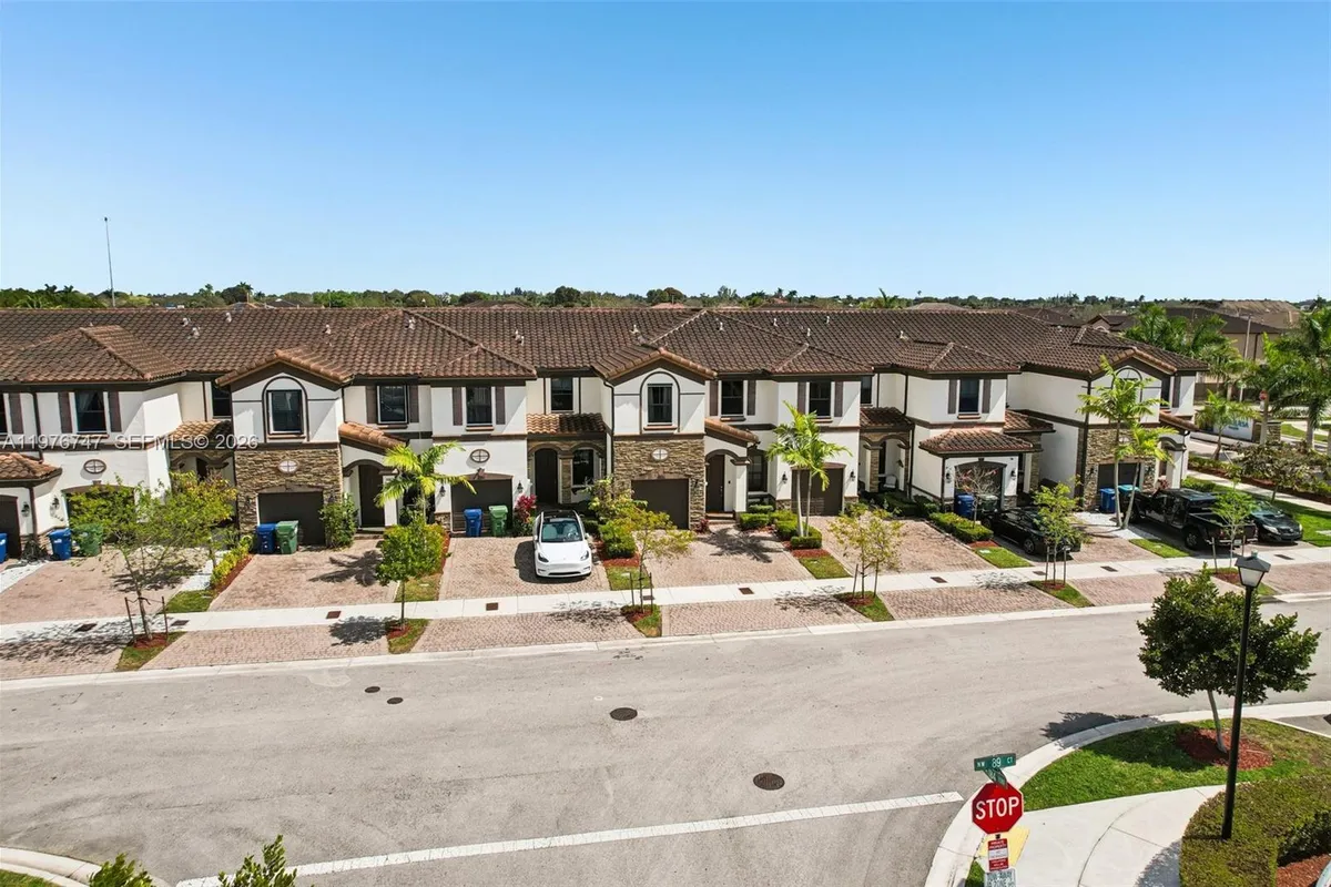 18431 NW 89th Ct # 0, Hialeah FL 33018