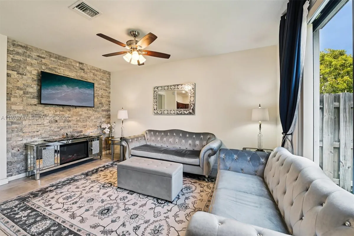 18431 NW 89th Ct # 0, Hialeah FL 33018