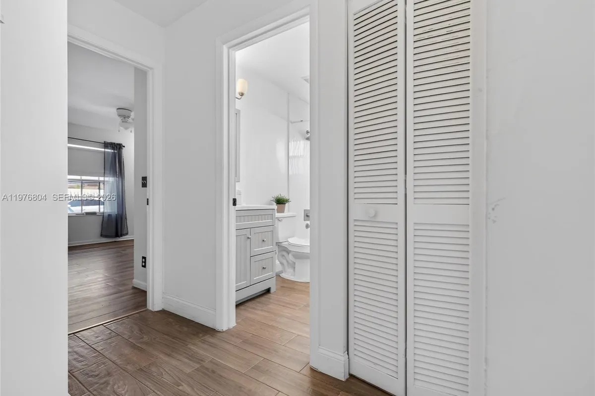 336 S Ketch Dr, Sunrise FL 33326