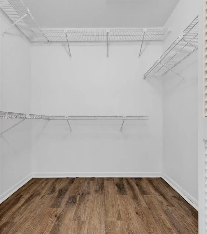 336 S Ketch Dr, Sunrise FL 33326