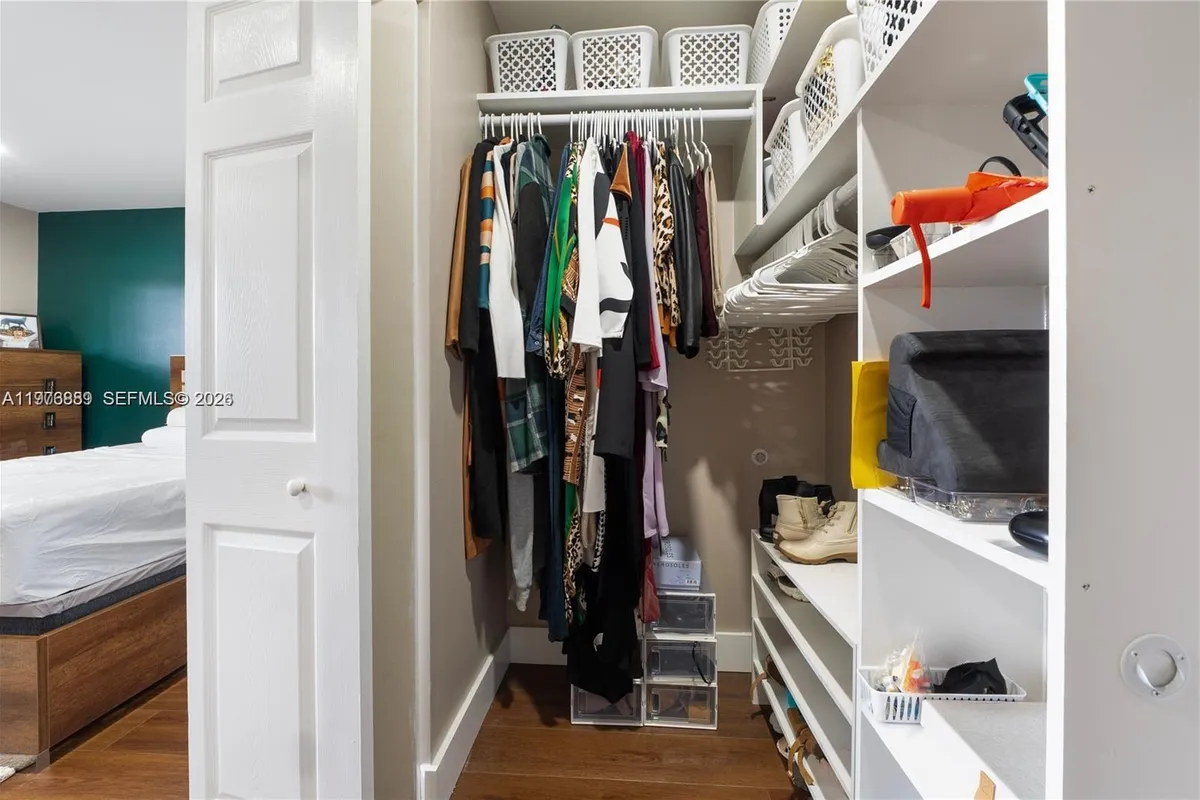 796 Banks Rd, Coconut Creek FL 33063