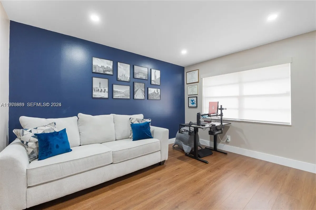 796 Banks Rd, Coconut Creek FL 33063