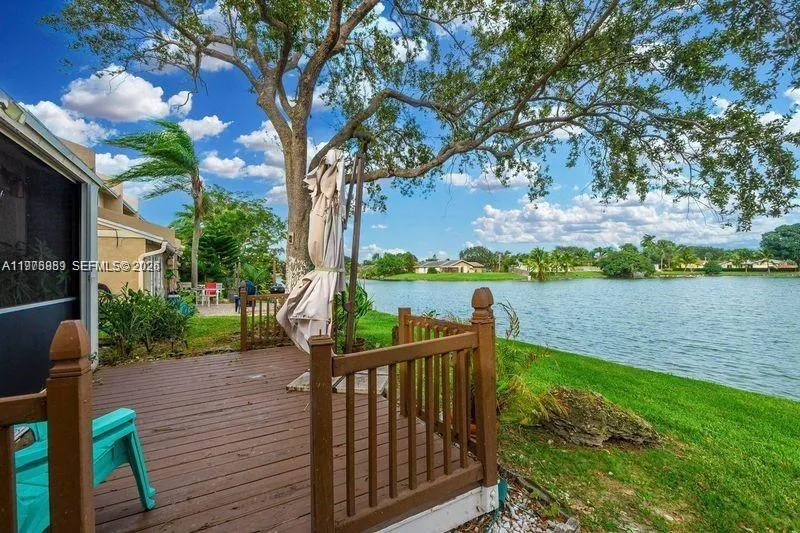 796 Banks Rd, Coconut Creek FL 33063