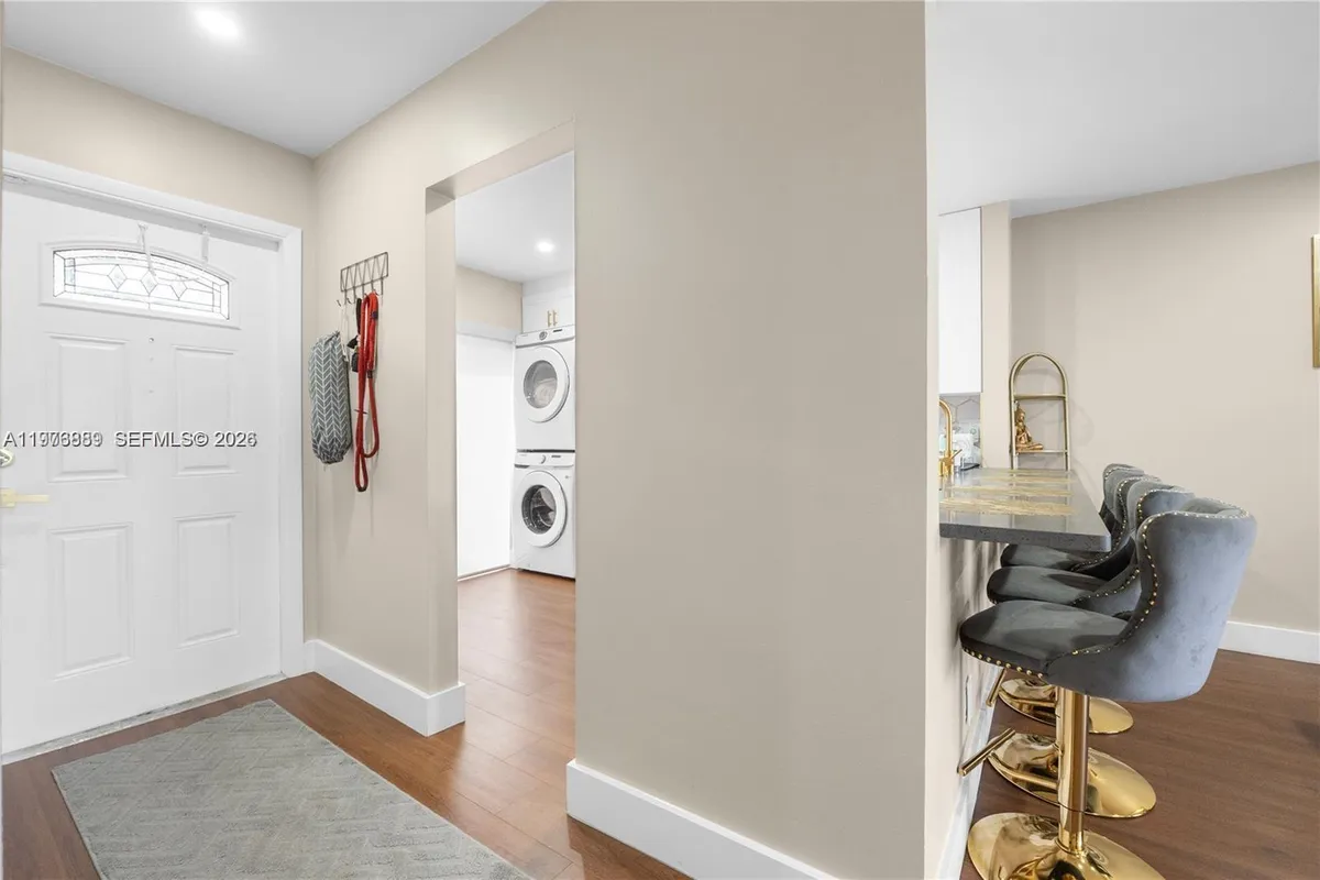 796 Banks Rd, Coconut Creek FL 33063