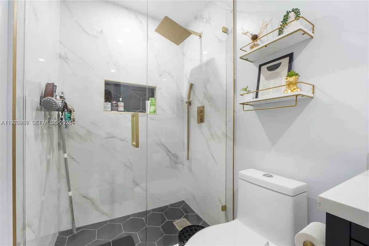 796 Banks Rd, Coconut Creek FL 33063