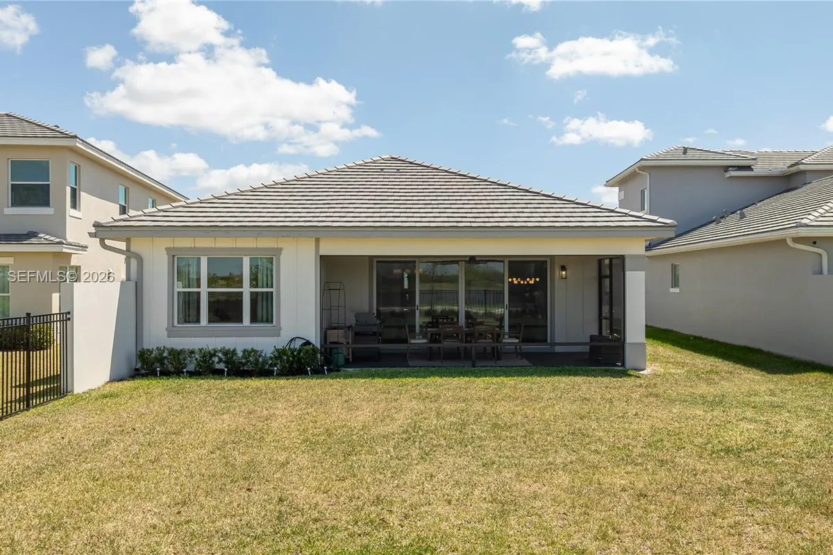 19510 Broad Shore Walk, Loxahatchee FL 33470