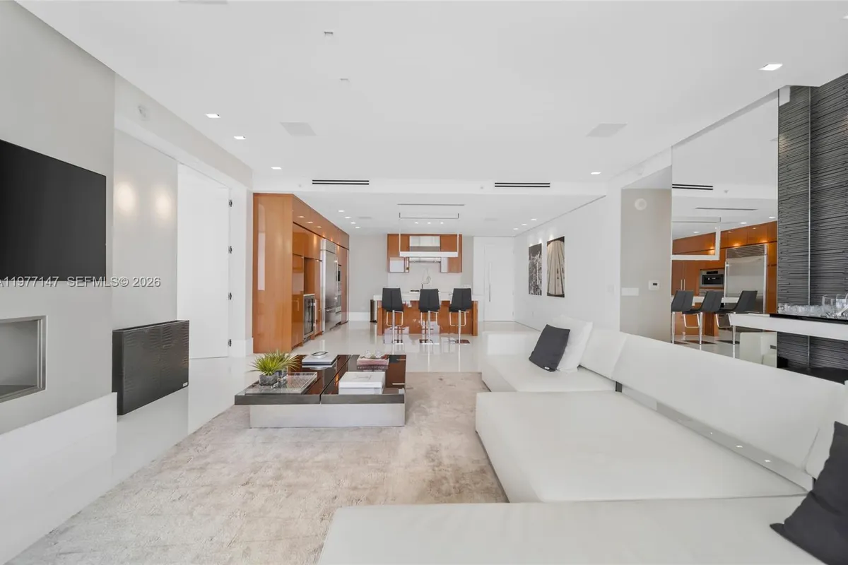 9701 Collins Ave # 1405S, Bal Harbour FL 33154