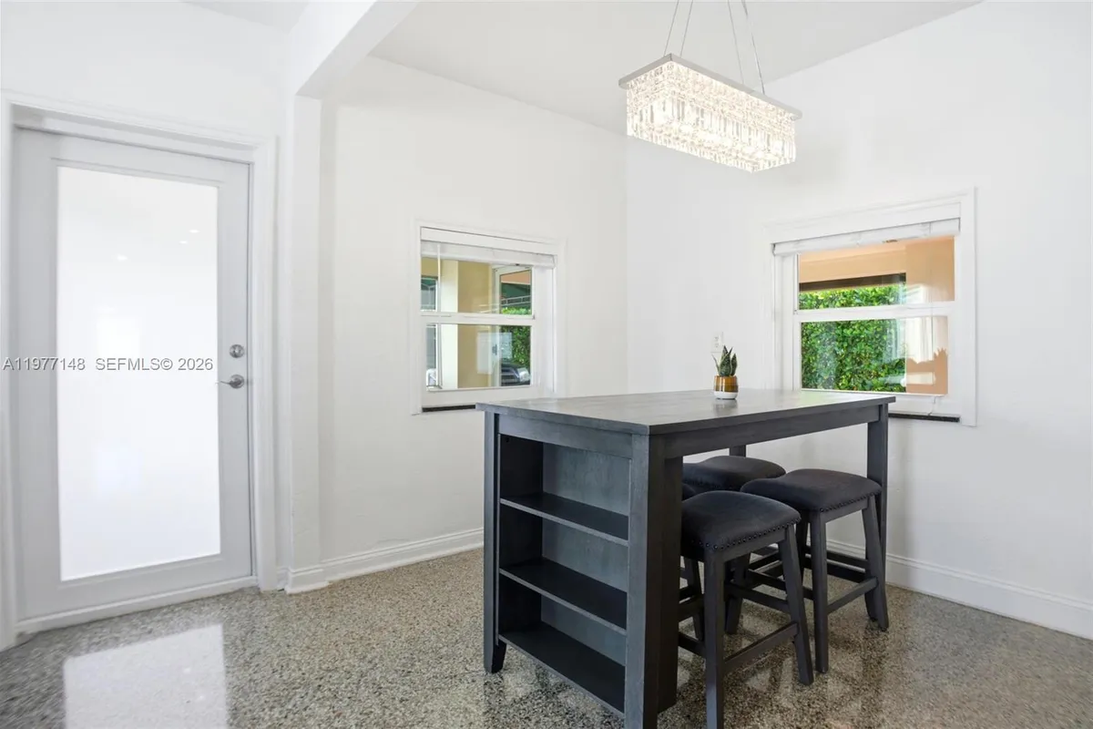 1455 NE 180th St, North Miami Beach FL 33162