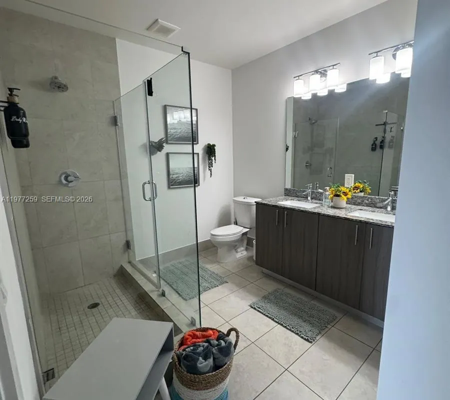 5350 NW 84th Ave # 1911, Doral FL 33166