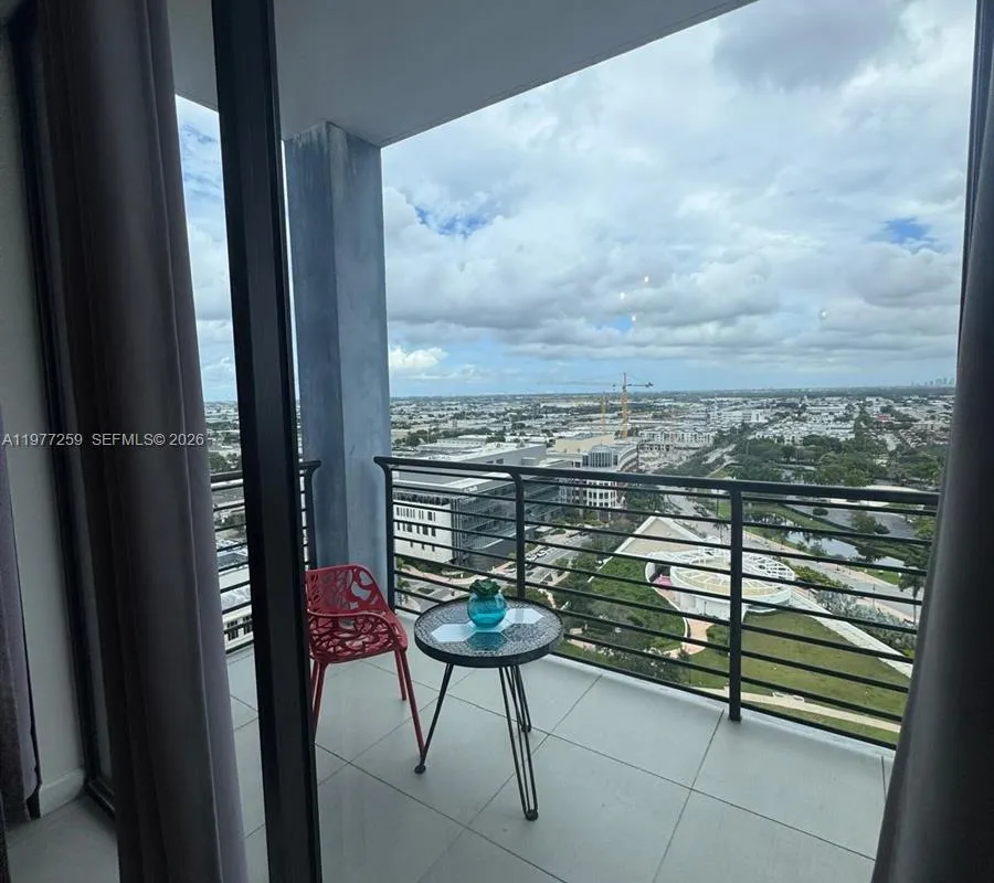 5350 NW 84th Ave # 1911, Doral FL 33166