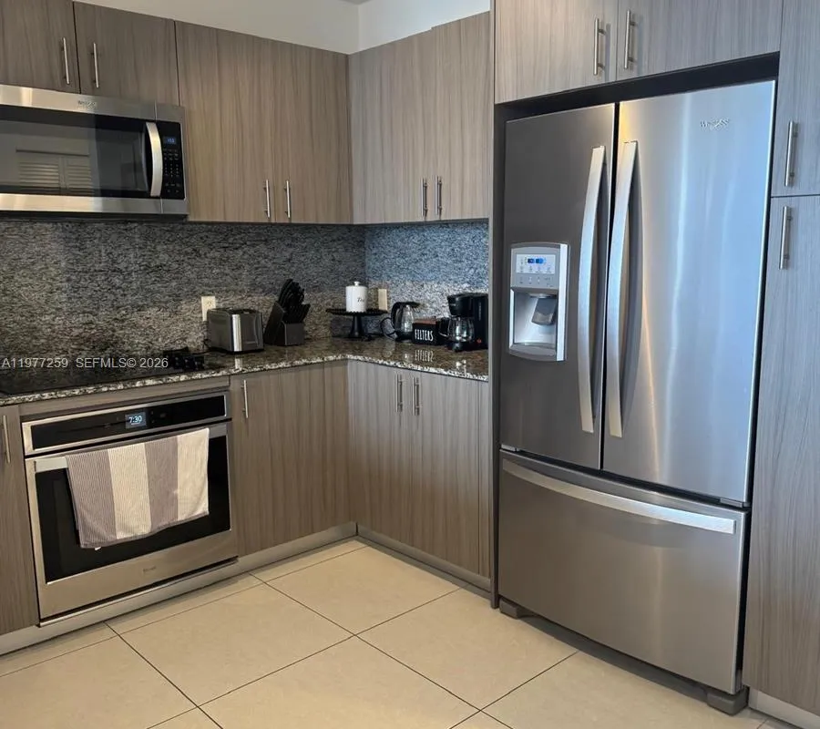 5350 NW 84th Ave # 1911, Doral FL 33166