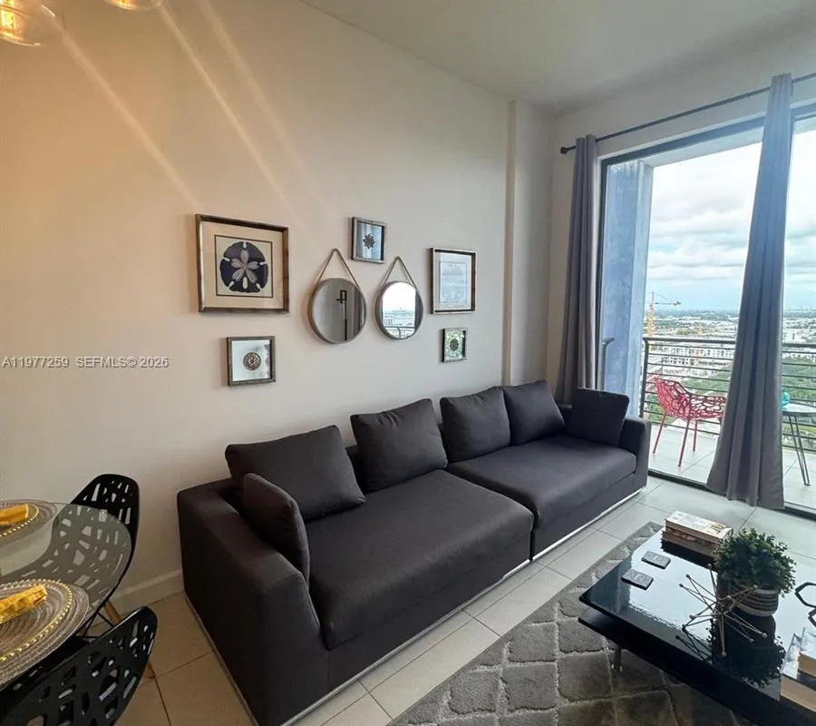 5350 NW 84th Ave # 1911, Doral FL 33166