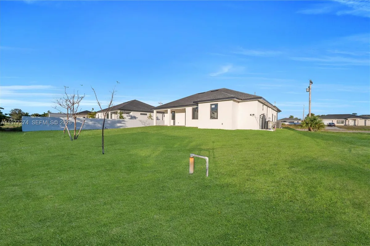 14 EL DORADO BLVD N, Cape Coral FL 33993