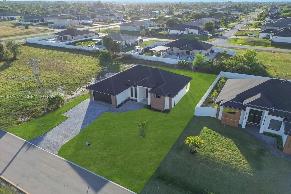 14 EL DORADO BLVD N, Cape Coral FL 33993