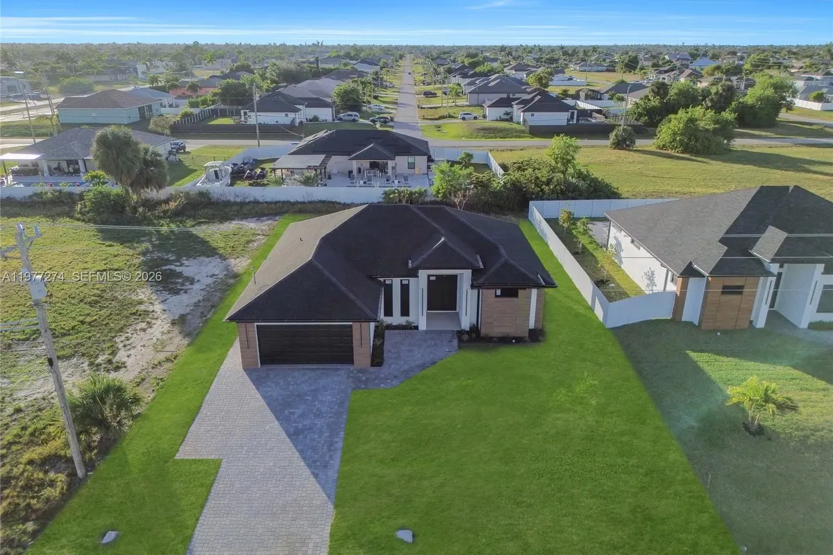 14 EL DORADO BLVD N, Cape Coral FL 33993