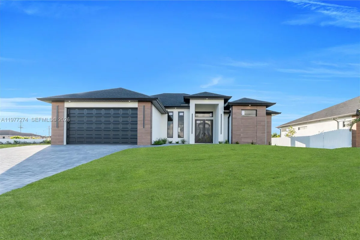 14 EL DORADO BLVD N, Cape Coral FL 33993