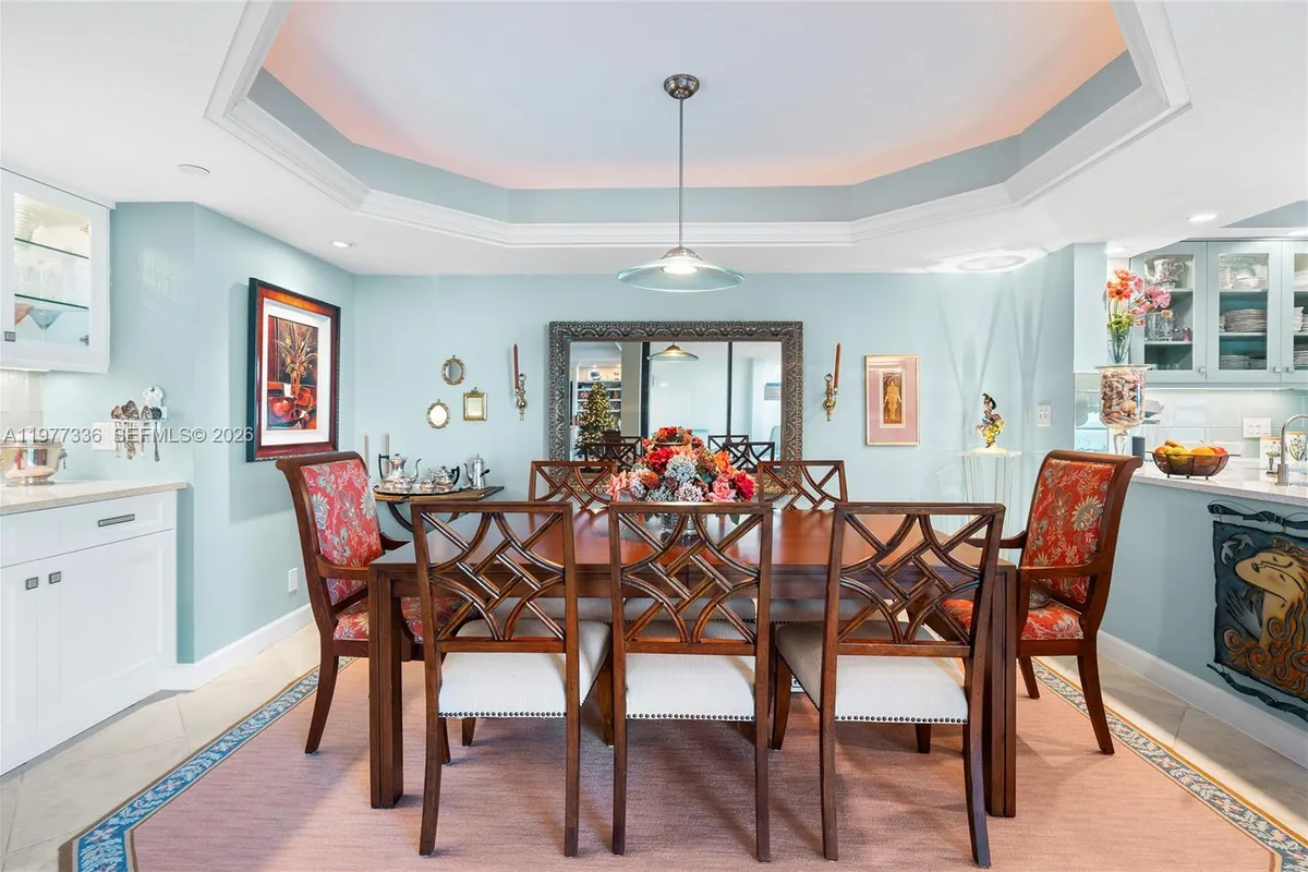 19670 Beach Rd, Tequesta FL 33469