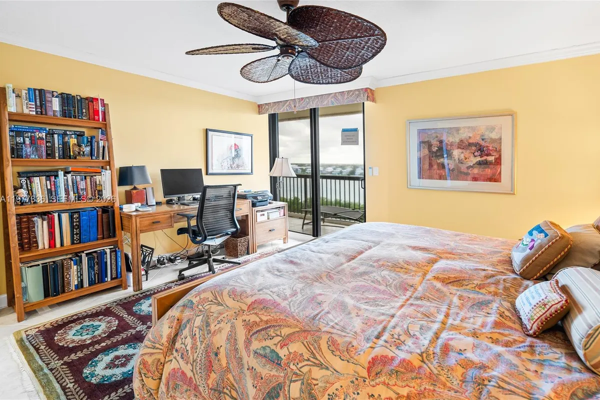 19670 Beach Rd, Tequesta FL 33469