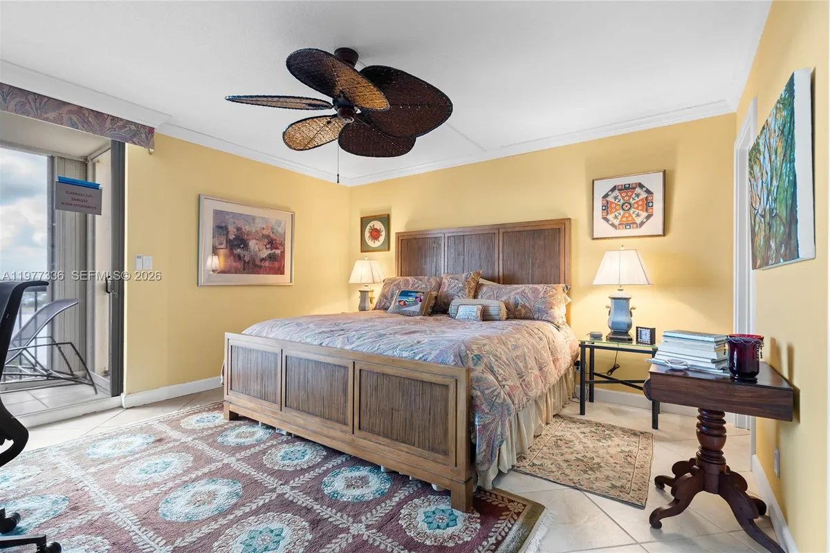 19670 Beach Rd, Tequesta FL 33469