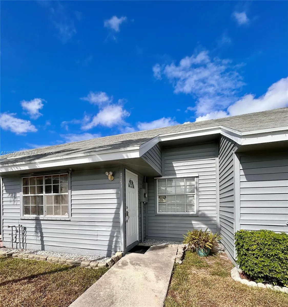 2 bedroom 2 bath for sale at 7171 Tam OShanter Blvd, North Lauderdale FL 33068