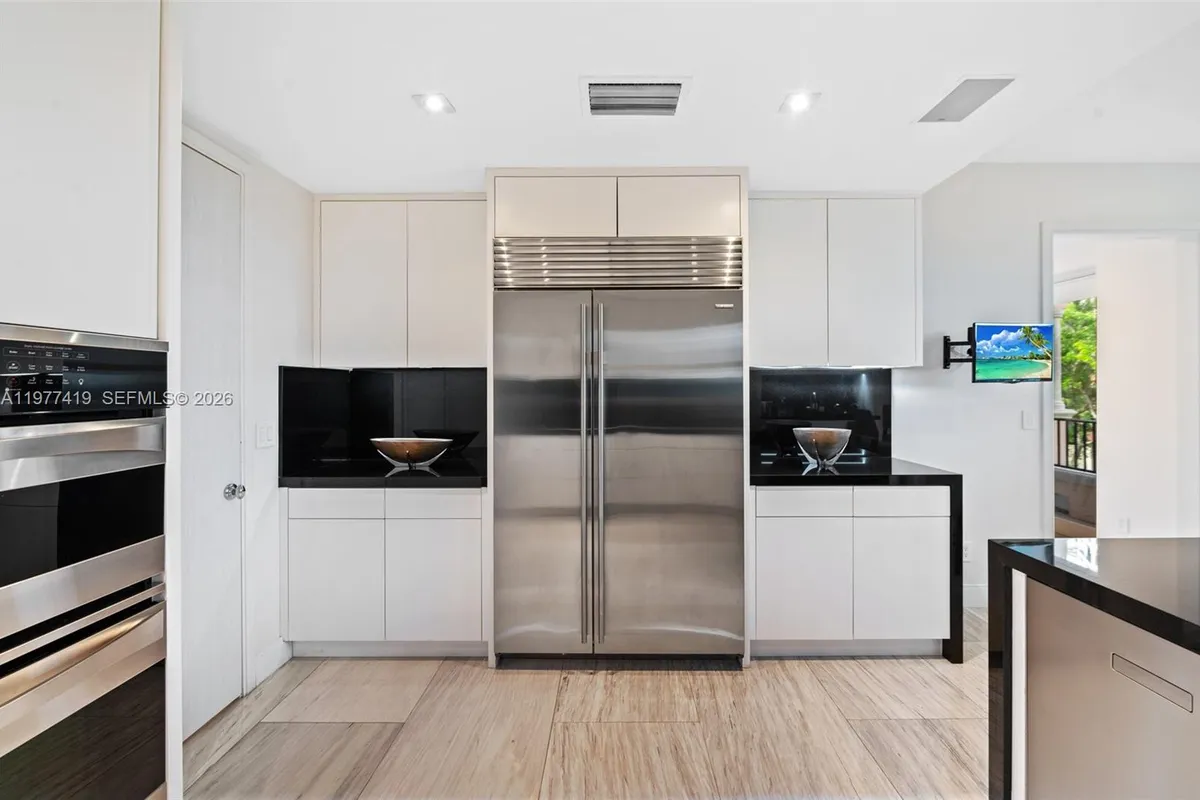 13633 Deering Bay Dr # 225, Coral Gables FL 33158