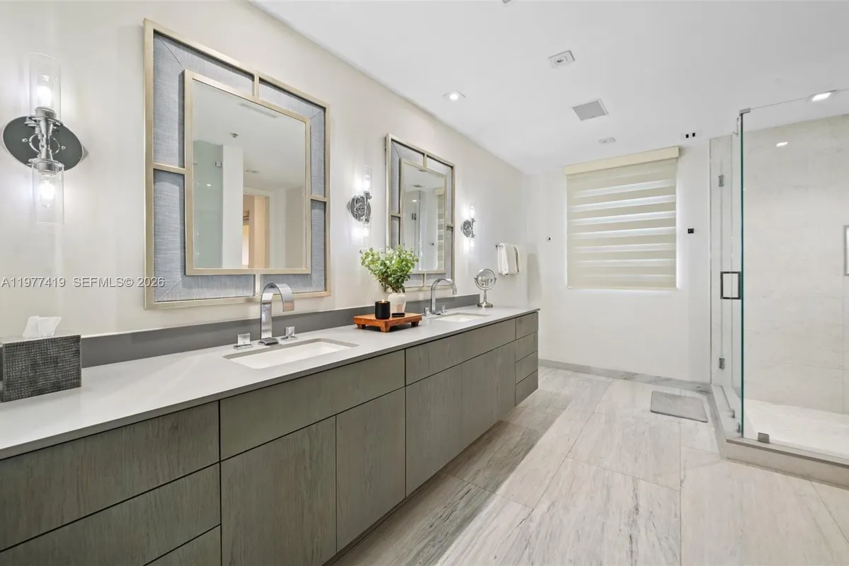 13633 Deering Bay Dr # 225, Coral Gables FL 33158