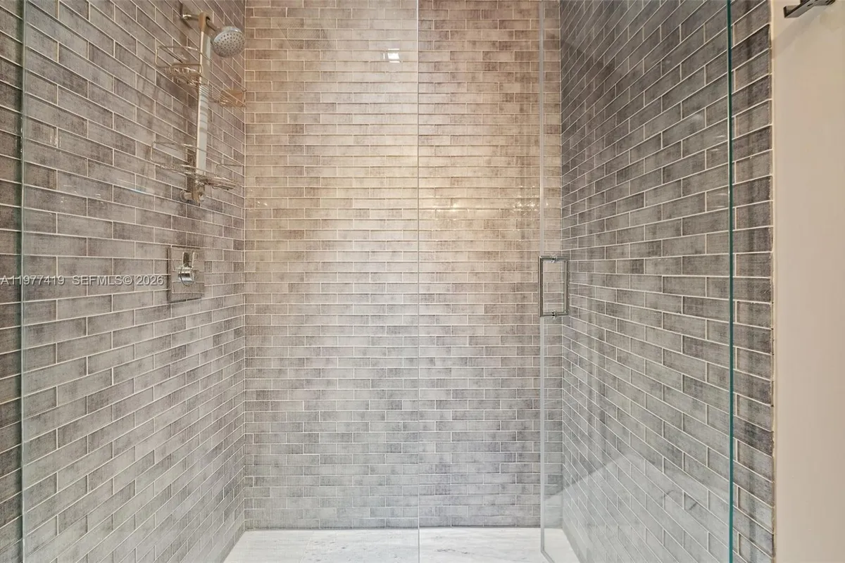 13633 Deering Bay Dr # 225, Coral Gables FL 33158