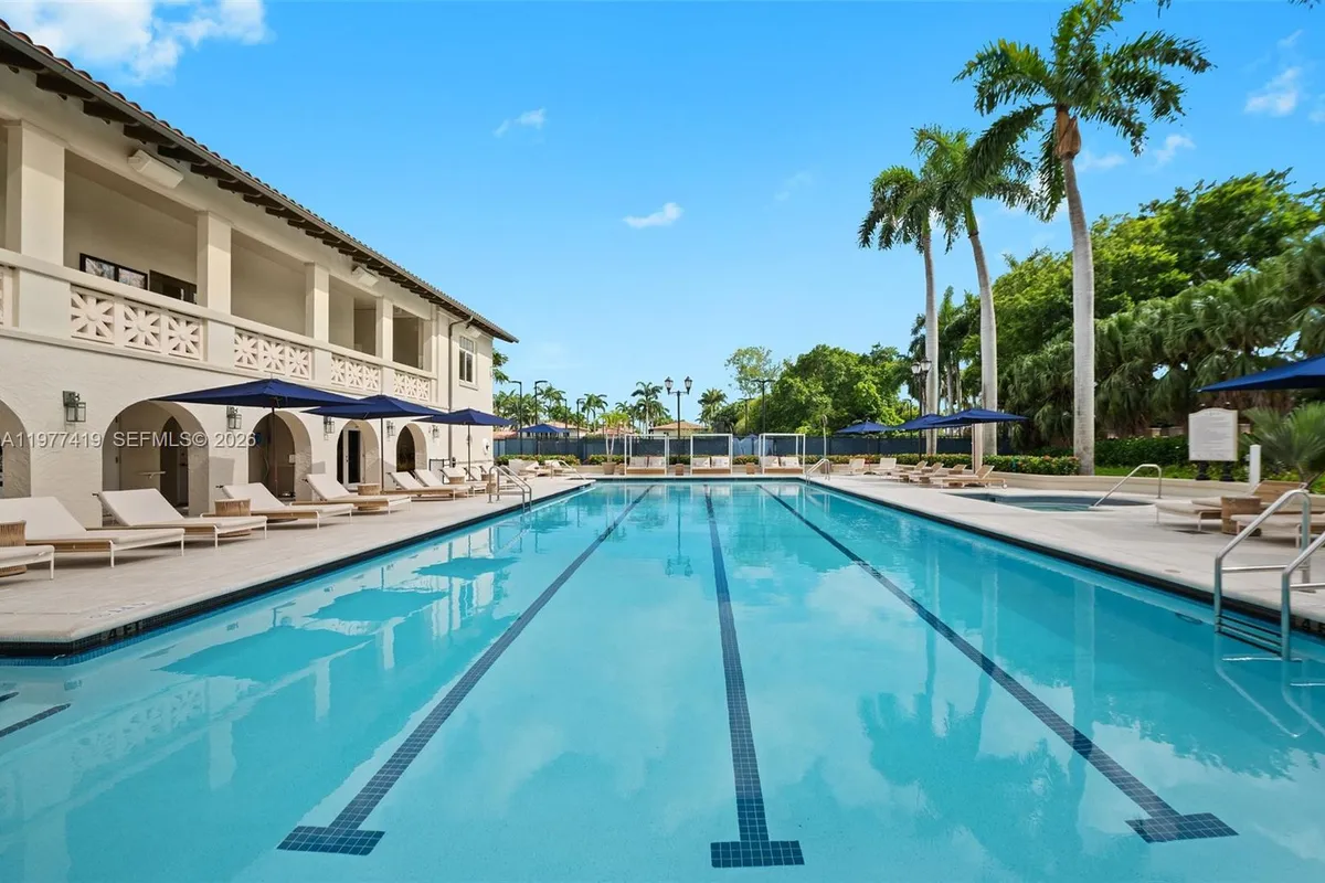 13633 Deering Bay Dr # 225, Coral Gables FL 33158