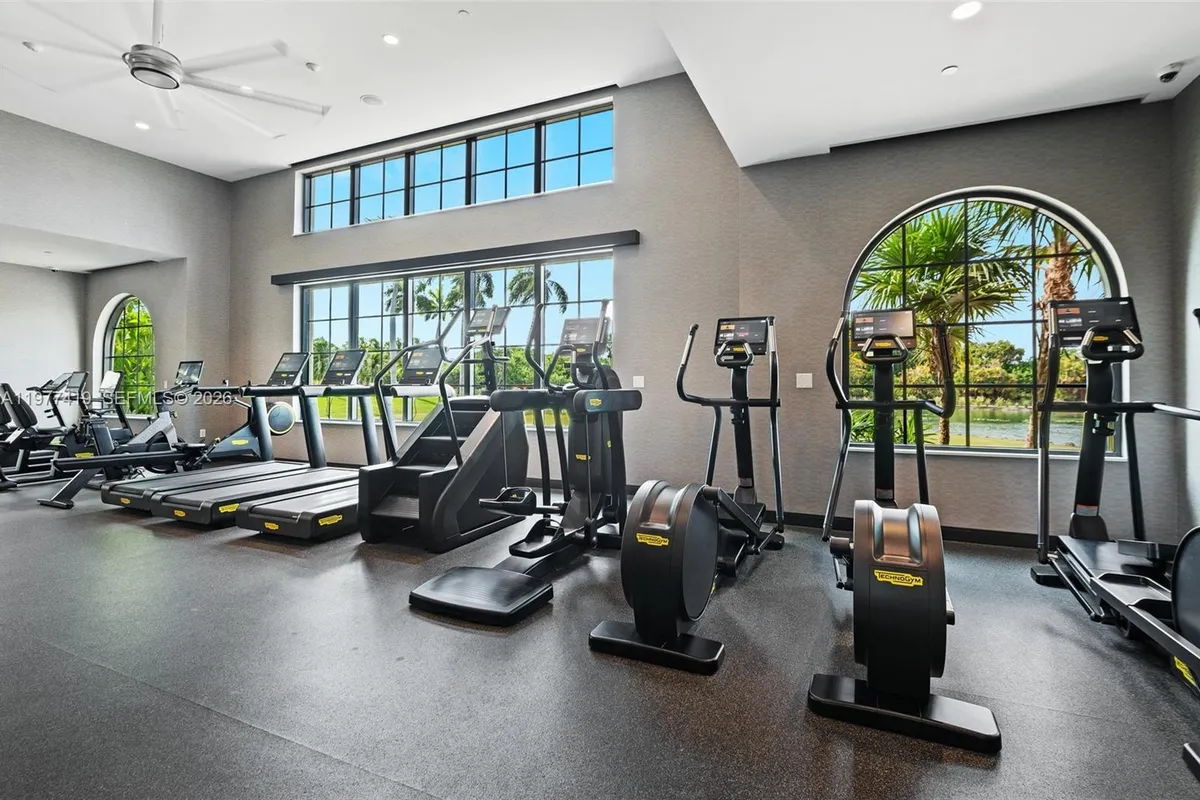 13633 Deering Bay Dr # 225, Coral Gables FL 33158