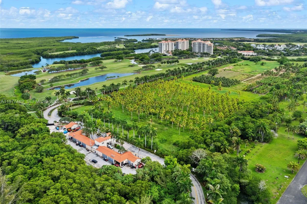 13633 Deering Bay Dr # 225, Coral Gables FL 33158