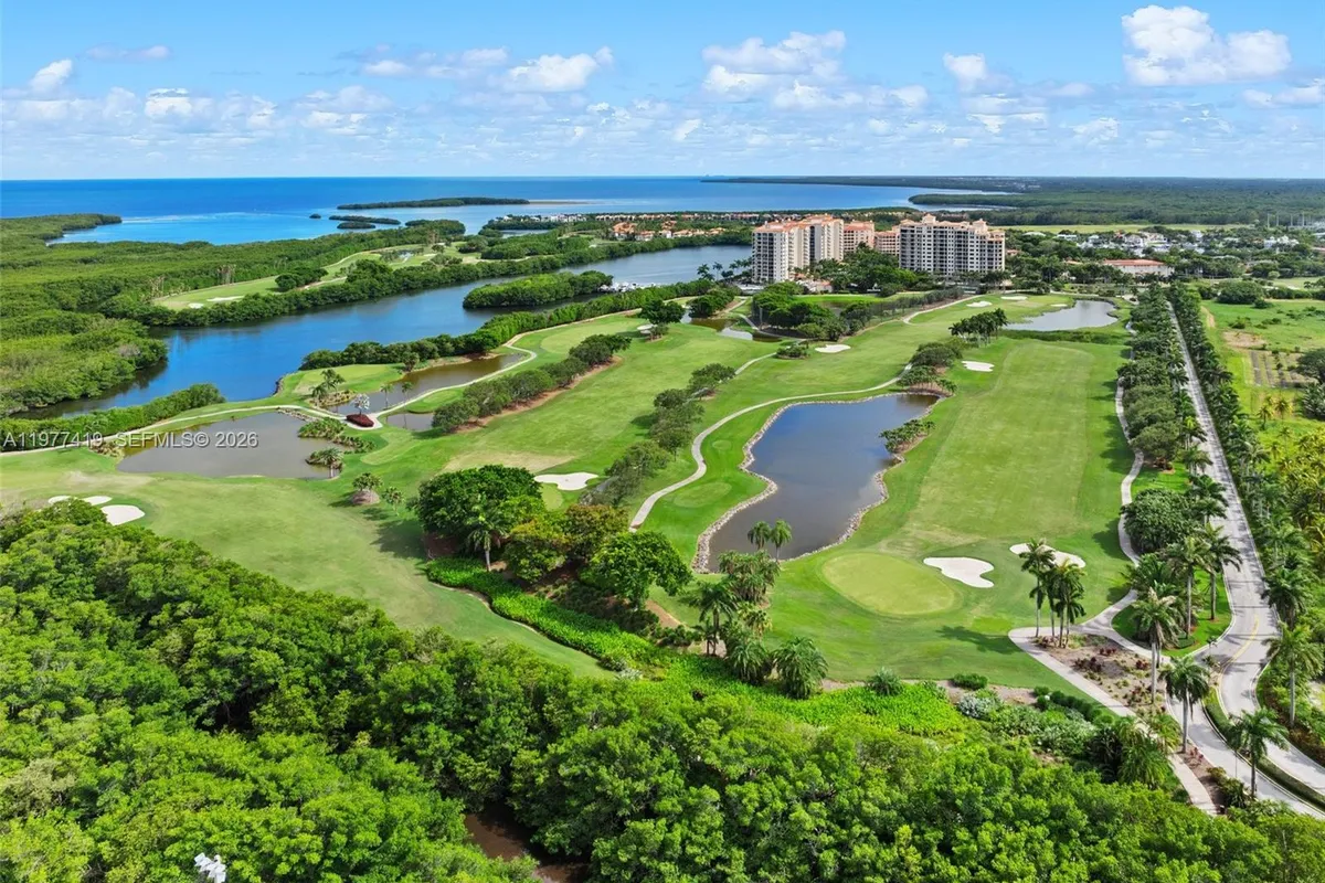 13633 Deering Bay Dr # 225, Coral Gables FL 33158